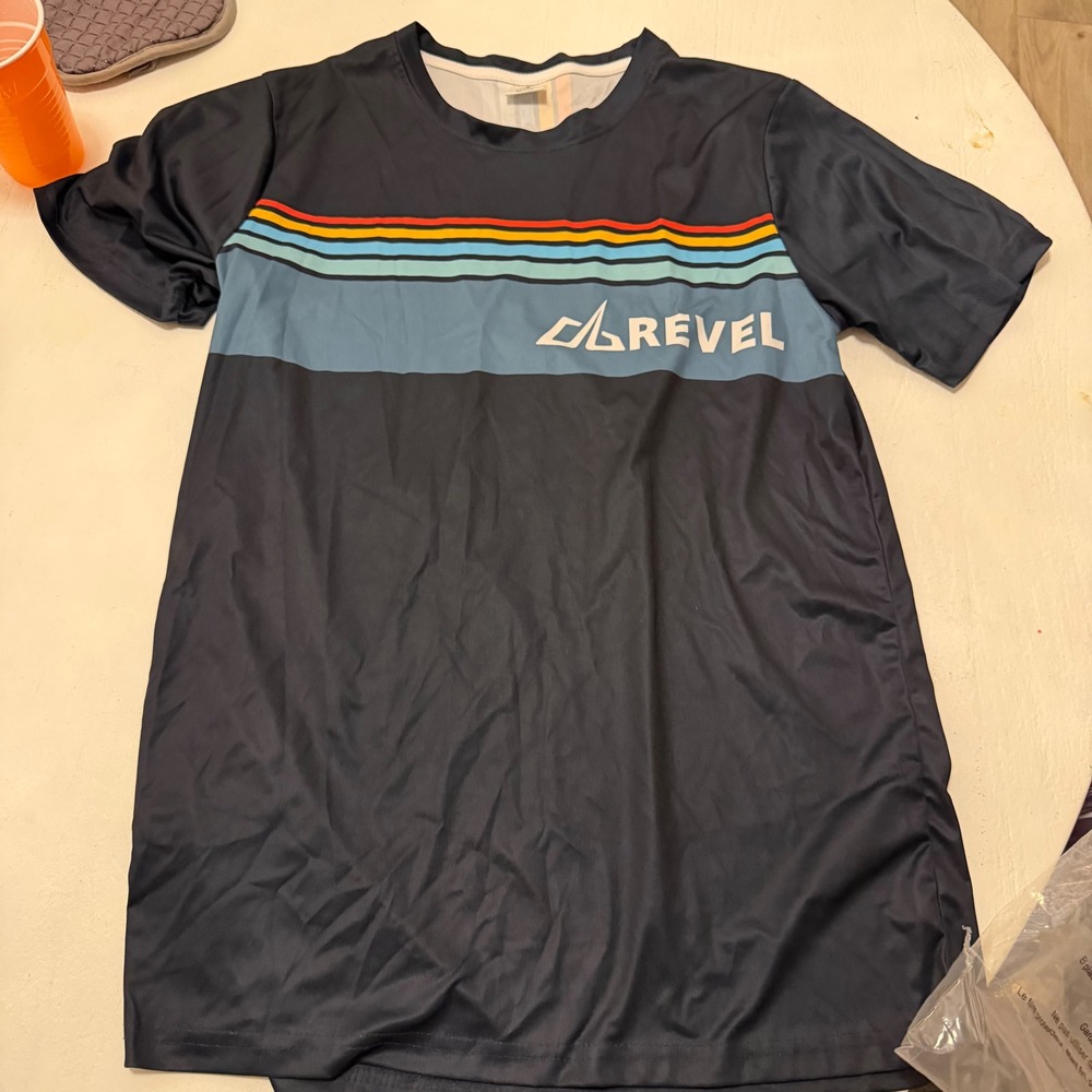 Always Advancing Revel Race Series Navy Blue Striped Athletic T-Shirt Adult M